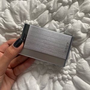 sony cybershot dsc t90